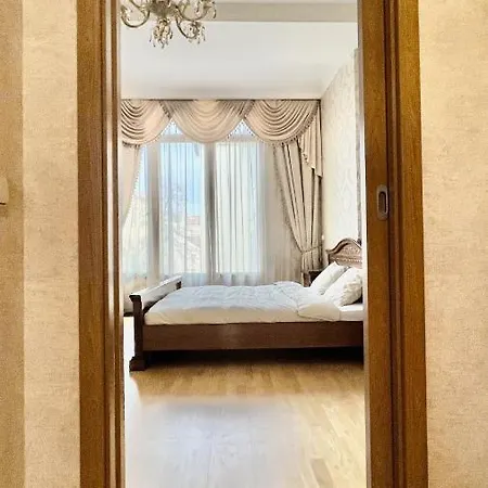 Stylish Riverside Appartement Praag